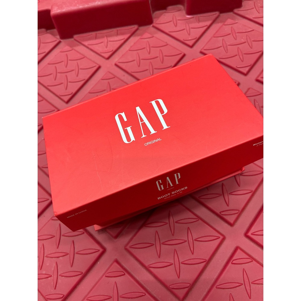 Gap Original Womens Boot Socks 3 Pair Gift Box Set Grey Cream Pink Size 4-10